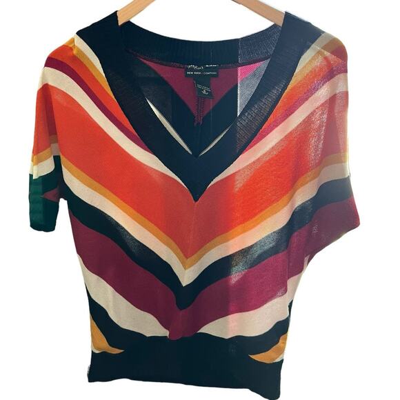 Y2K Vintage New York & Company Chevron Stripe Sweater Top Size S V-Neck Preppy - Picture 3 of 17